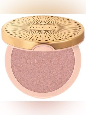 Gucci Multi-Use Illuminating Gel-Powder Highlighter in Opal Pink - BNIB 💎💎